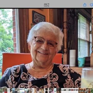 Meet your Posher, Norma